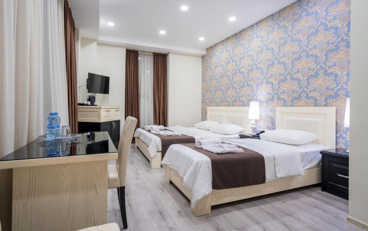 Capitol Hotel By Umbrella Tbilissi Extérieur photo